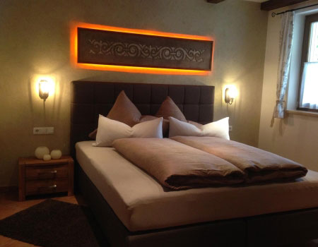 schlafzimmer ferienwohnung für 4 bis 5 personen in ladis